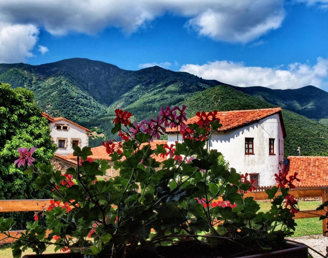 Casa Rural Los Llares Lerones المظهر الخارجي الصورة