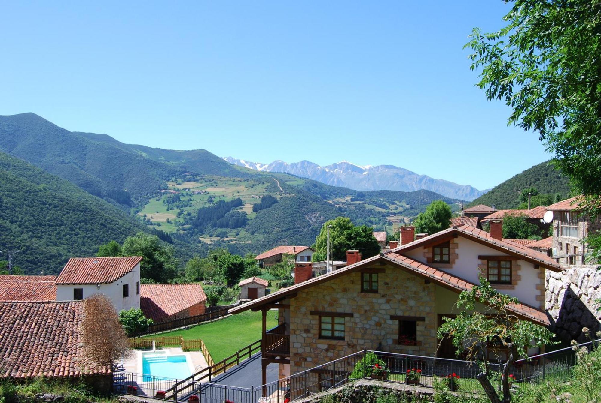 Casa Rural Los Llares Lerones المظهر الخارجي الصورة